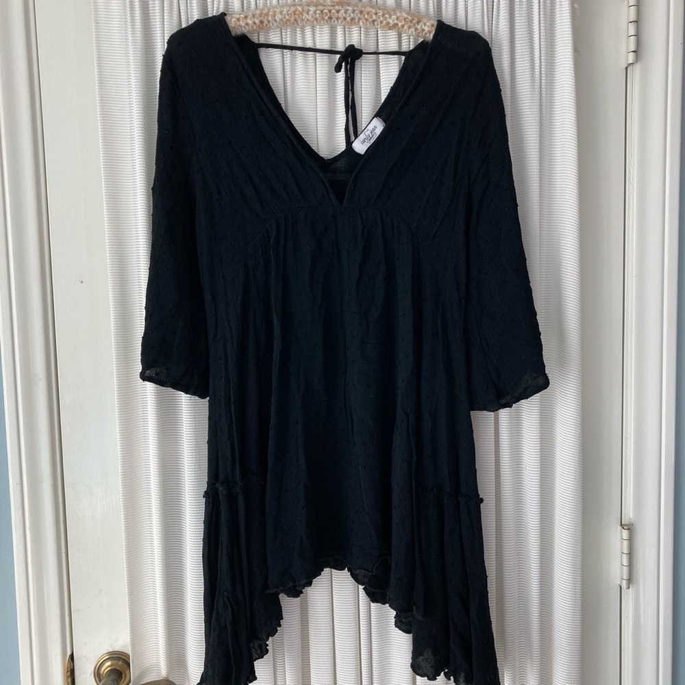 Carly Jean Los Angeles Beachy Tunic / cover up